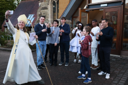 Rt Revd Anna Eltringham Bishop of Ripon take sa selfie with St Mark's Church Confirmation Candidates